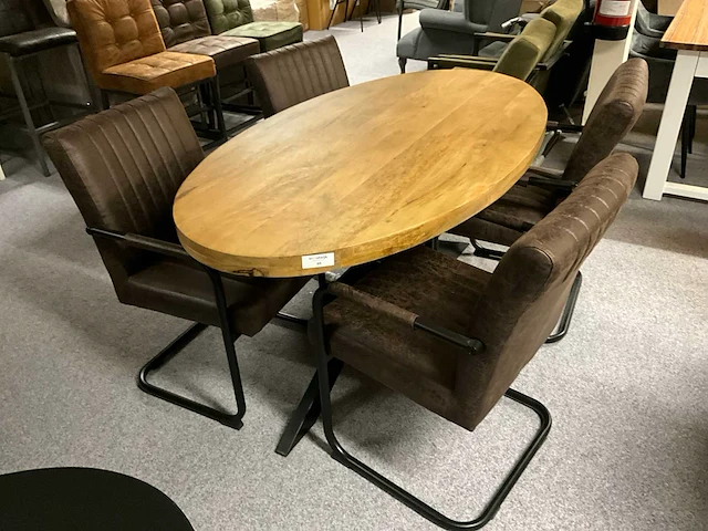 Mango ovale eetkamertafel - afbeelding 1 van  10