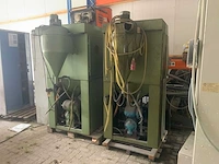 Mangoblast nat straal water straalcabine (links op de foto) - afbeelding 1 van  7