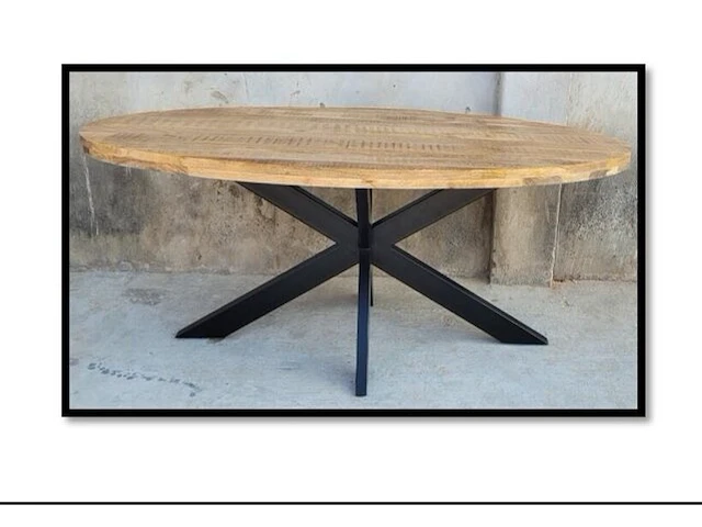 Mangohout eettafel ovaal 6 cm dik incl. spinpoot, bouwjaar 2024 - afbeelding 1 van  2