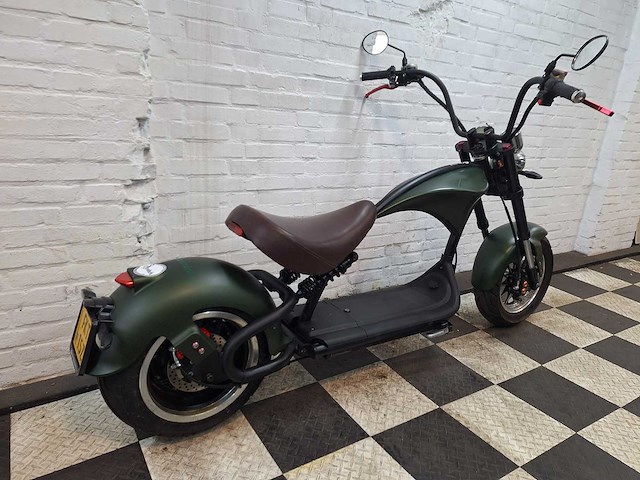 Mangosteen m1 e-cruiser 45 km elektrische bromscooter - afbeelding 6 van  6