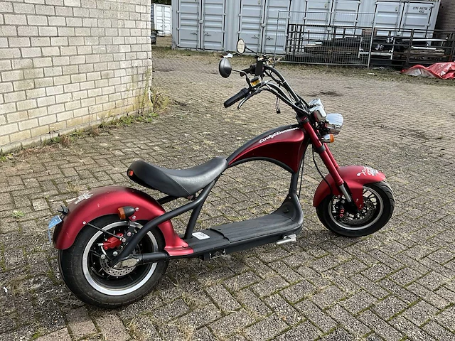 Mangosteen snorscooter - afbeelding 4 van  10