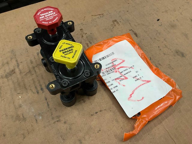 Manifold valve assembly - afbeelding 1 van  6