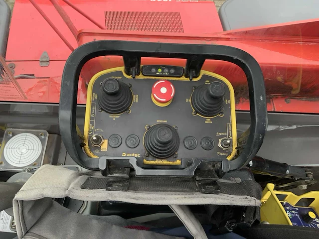 Manitou - 2010 - mrt 1840 turbo - verreiker - afbeelding 42 van  70