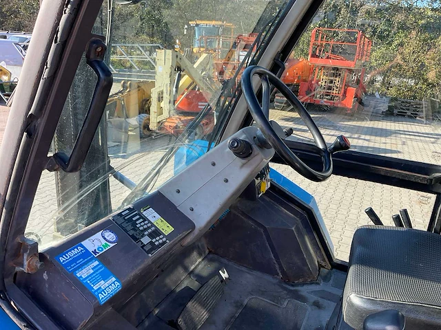 Manitou m 30-4 ruwterrein vorkheftruck - afbeelding 14 van  29