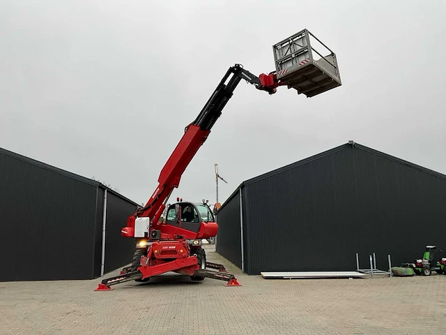 Manitou mrt 2150 privilege turbo maniscopic roterende verreiker - afbeelding 57 van  79