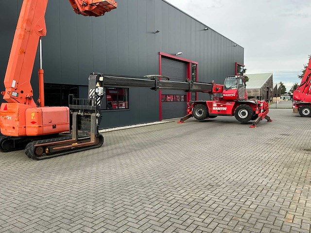 Manitou mrt2540+ privilege roterende verreiker - afbeelding 5 van  73