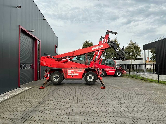 Manitou mrt2540+ privilege roterende verreiker - afbeelding 33 van  73