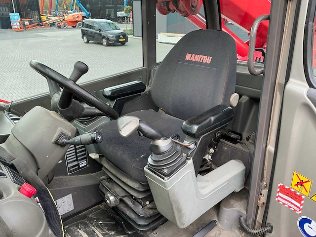 Manitou mrt2540+ privilege roterende verreiker - afbeelding 60 van  73