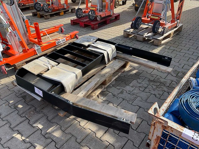 Manitou voorzet rek - afbeelding 3 van  6