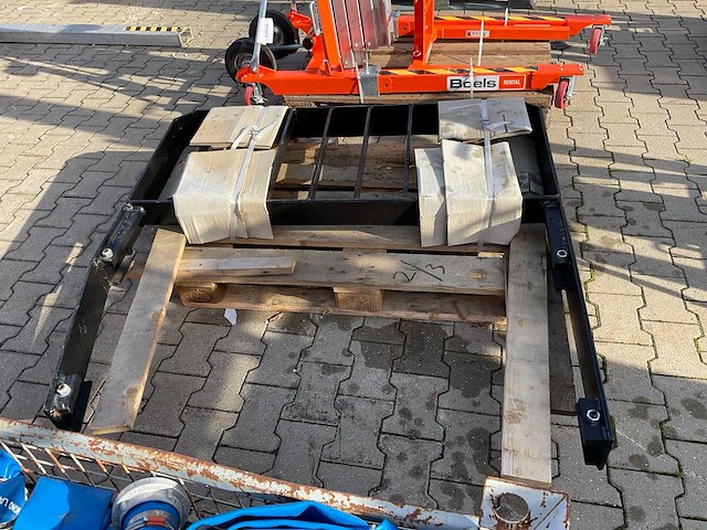 Manitou voorzet rek - afbeelding 6 van  6