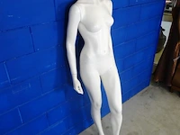Mannequin - afbeelding 3 van  5