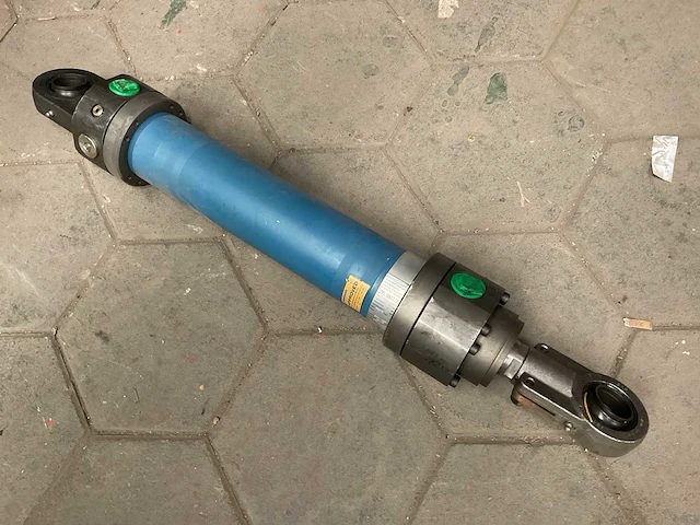 Mannesmann rexroth 295-30612.00 cylinder assembly - afbeelding 2 van  3