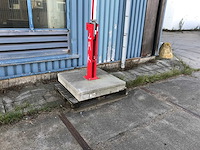 Mannus - slagboom op betonnen voet - afbeelding 2 van  9