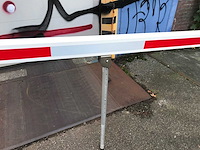 Mannus - slagboom op betonnen voet - afbeelding 5 van  5