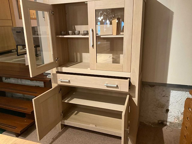 Manon eiken vitrinekast - afbeelding 6 van  7