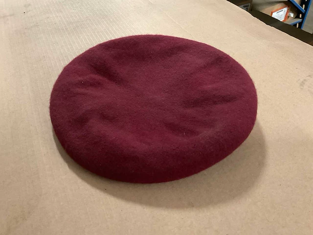 Man’s beret (11x) - afbeelding 1 van  4