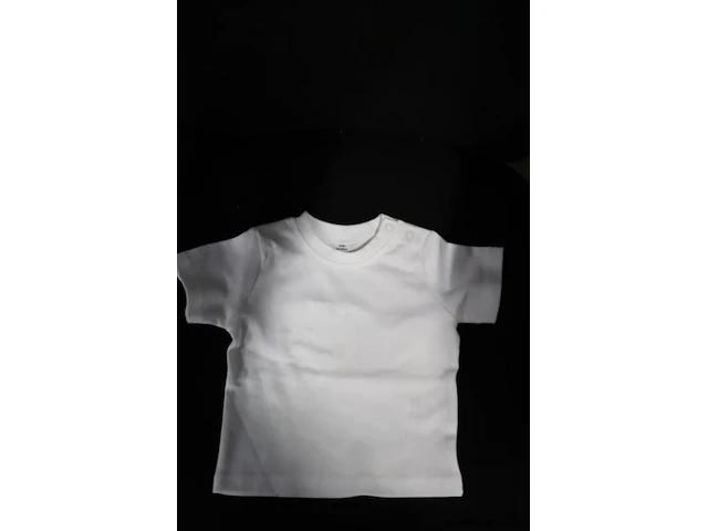 Mantis world bd 2001 - wit t-shirt - 3-6mnd - aantal 3 stuks - afbeelding 1 van  3
