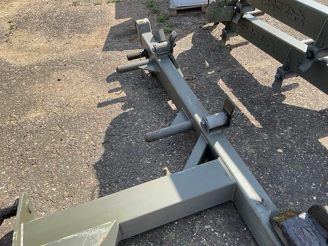 Manumat container haakarm systeem - afbeelding 7 van  8