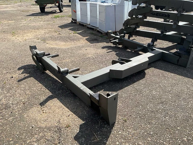 Manumat container haakarm systeem - afbeelding 3 van  8