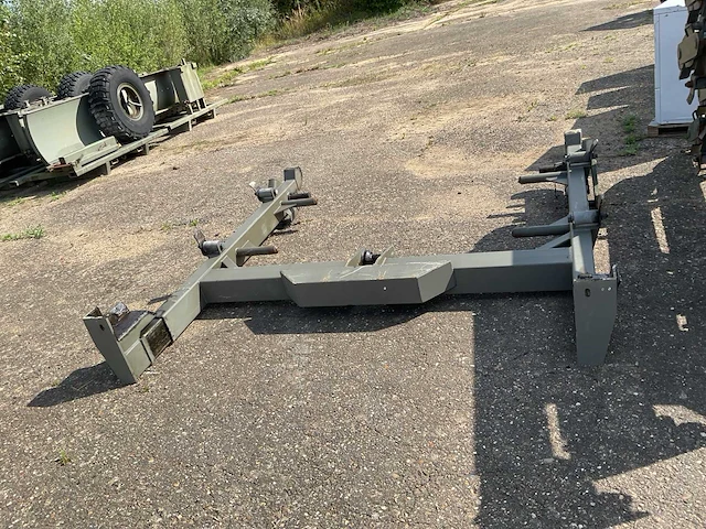 Manumat container haakarm systeem - afbeelding 5 van  8