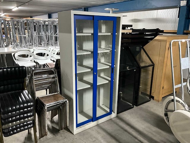 Manutan glasdeur schuifkast - afbeelding 1 van  4