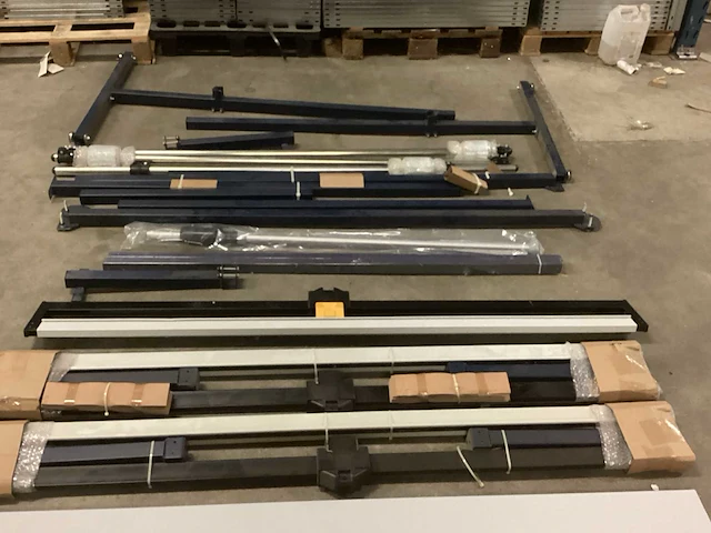 Manutan inpaktafel en dispenser voor verpakkingsmateriaal - afbeelding 7 van  8
