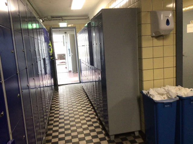 Manutan lockerkast - afbeelding 1 van  3