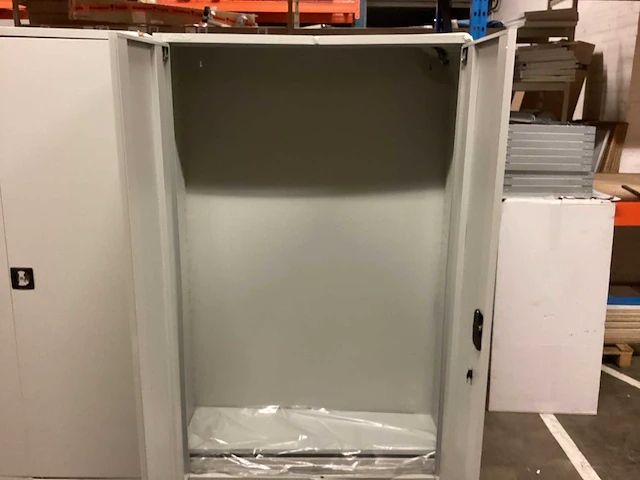 Manutan magazijn kast (2x) - afbeelding 3 van  8