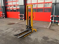 Manutan stapelaar 1000kg