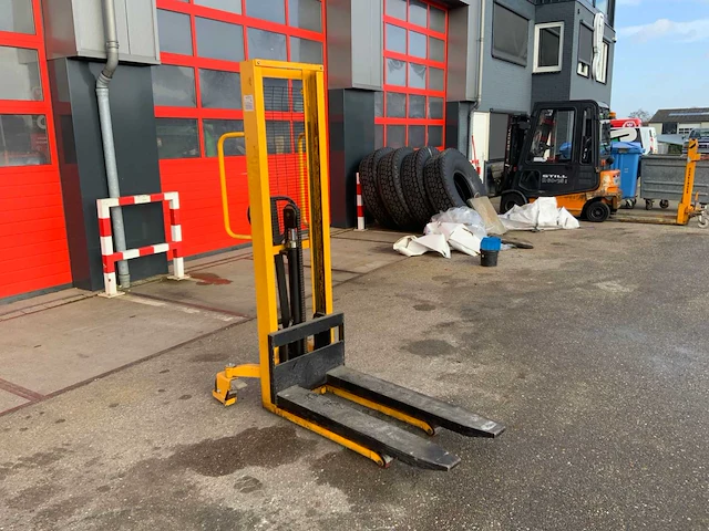 Manutan stapelaar 1000kg - afbeelding 2 van  8