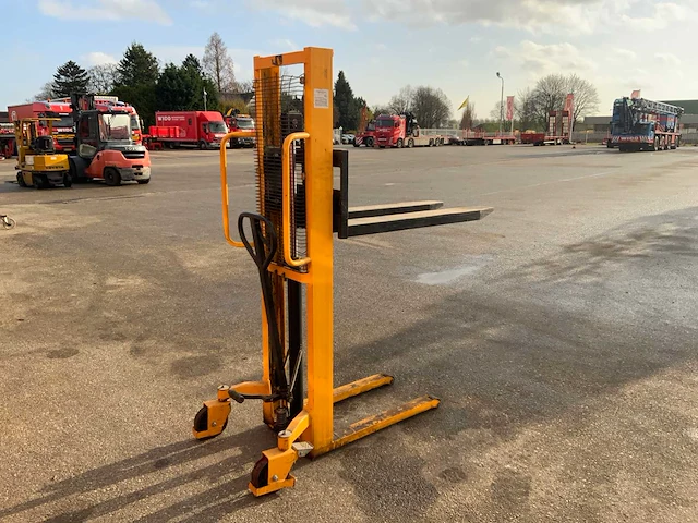 Manutan stapelaar 1000kg - afbeelding 6 van  8