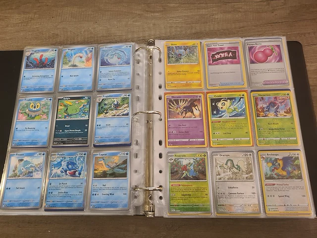 Map vol met (zeldzame) pokémonkaarten + gevulde pokémon tins - afbeelding 6 van  41