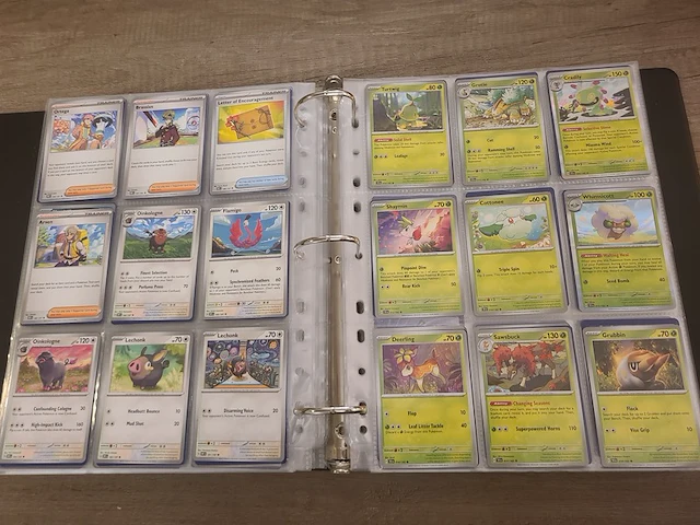 Map vol met (zeldzame) pokémonkaarten + gevulde pokémon tins - afbeelding 13 van  41