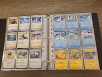 Map vol met (zeldzame) pokémonkaarten + gevulde pokémon tins - afbeelding 17 van  41