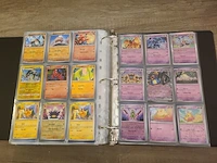 Map vol met (zeldzame) pokémonkaarten + gevulde pokémon tins - afbeelding 32 van  41