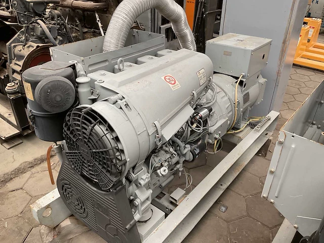 Marellimotori m7b 200 sa generator - afbeelding 1 van  15