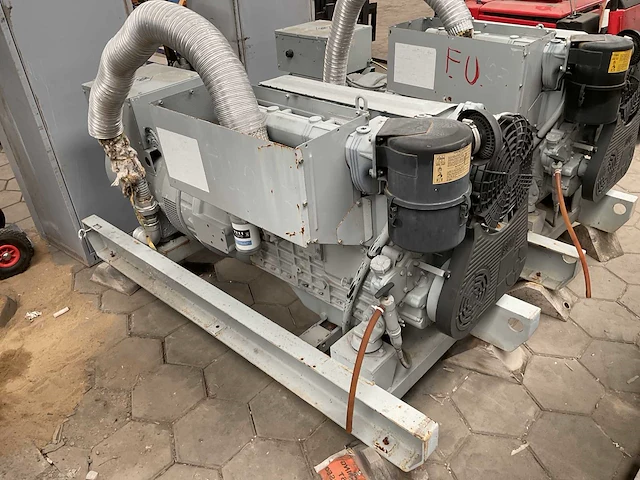 Marellimotori m7b 200 sa generator - afbeelding 14 van  15