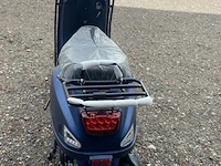 Marengo scooter matt blauw rijklaar zonder kilometers! helemaal compleet! - afbeelding 4 van  9