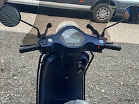 Marengo scooter matt blauw rijklaar zonder kilometers! helemaal compleet! - afbeelding 5 van  9