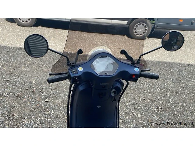 Marengo scooter matt blauw rijklaar zonder kilometers! helemaal compleet! - afbeelding 6 van  9