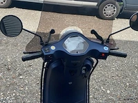 Marengo scooter matt blauw rijklaar zonder kilometers! helemaal compleet! - afbeelding 6 van  9