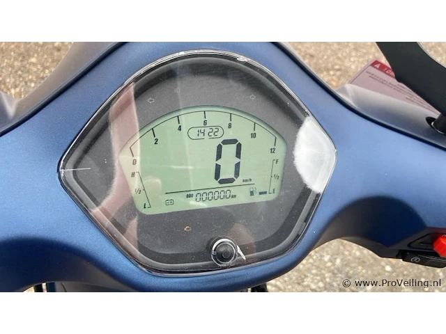 Marengo scooter matt blauw rijklaar zonder kilometers! helemaal compleet! - afbeelding 7 van  9