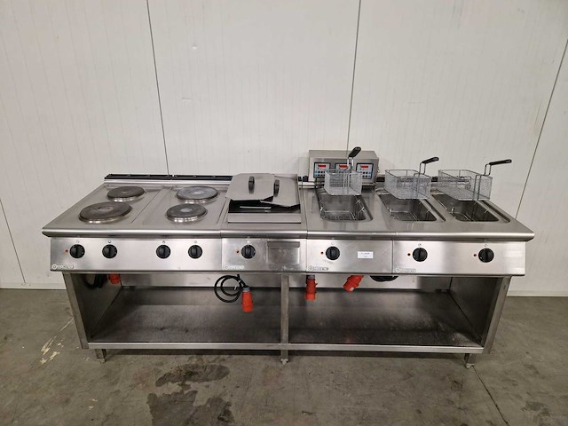 Mareno - kooklijn - 4-pits fornuis/bakplaat/dubbele friteuse - afbeelding 2 van  3