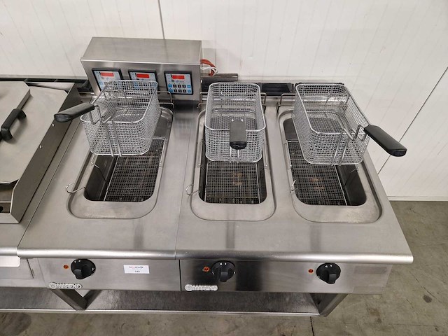 Mareno - kooklijn - 4-pits fornuis/bakplaat/dubbele friteuse - afbeelding 3 van  3