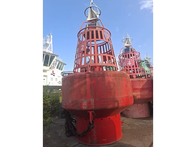 Maritieme boei, rood - afbeelding 3 van  5