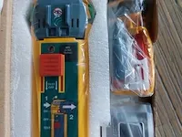 Maritime survivor locator device viking, ais/121.5 msld, geel, bouwjaar 2023 - afbeelding 1 van  4