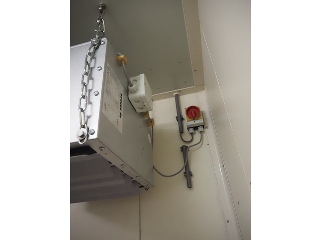 Mark - afbeelding 5 van  6