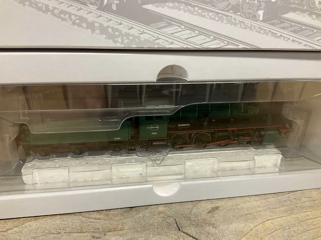 Märklin stoomlocomotief serie 81. 39539 modeltrein - afbeelding 2 van  4
