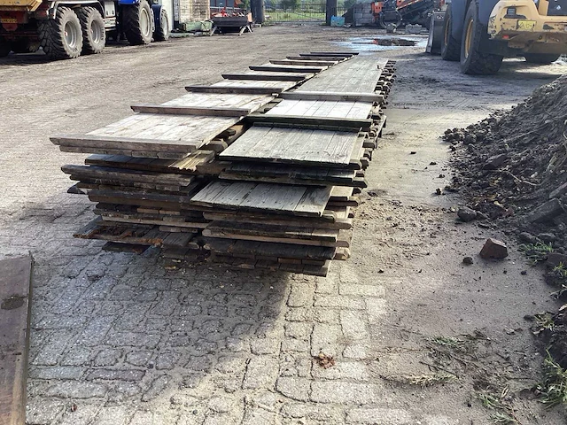 Marktkraam platen - afbeelding 4 van  6