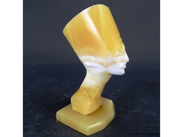Marmeren buste egyptische koningin nefertiti - afbeelding 2 van  3